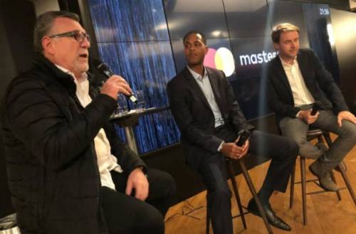 Patrick Kluivert participó del Priceless Moments de Mastercard