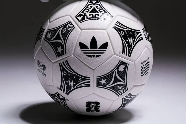 Adidas palpita el Mundial 2026 con dos nuevos lanzamientos retro
