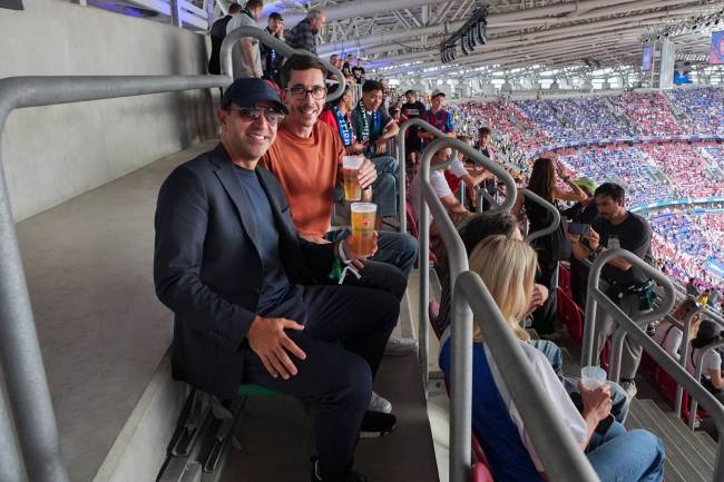 Xavi Hernandez surprises the most solo fan of the UEFA Champions League