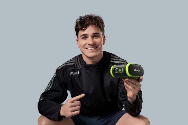  Julian Alvarez becomes the brand ambassador for a robotic camera brand