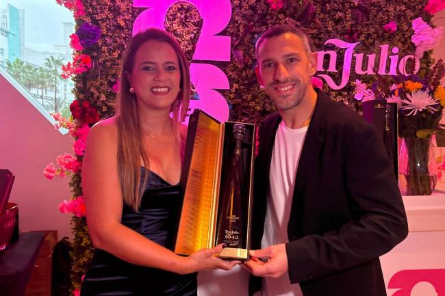 Maxi Rodriguez takes part in a special dinner in Miami