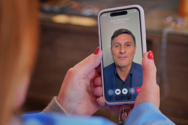  Javier Zanetti stars in the IDB Group's "Development World Cup"