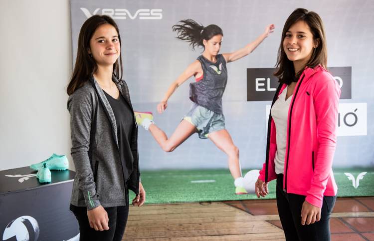 Revés desembarca en el fútbol