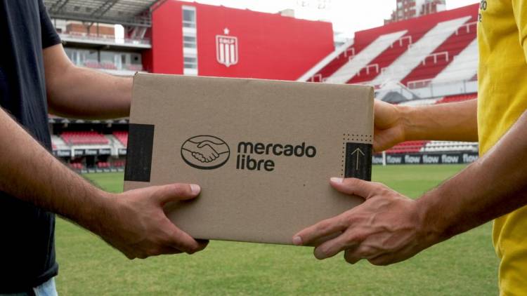 Mercado Libre anunció su primer patrocinio en un club del fútbol argentino