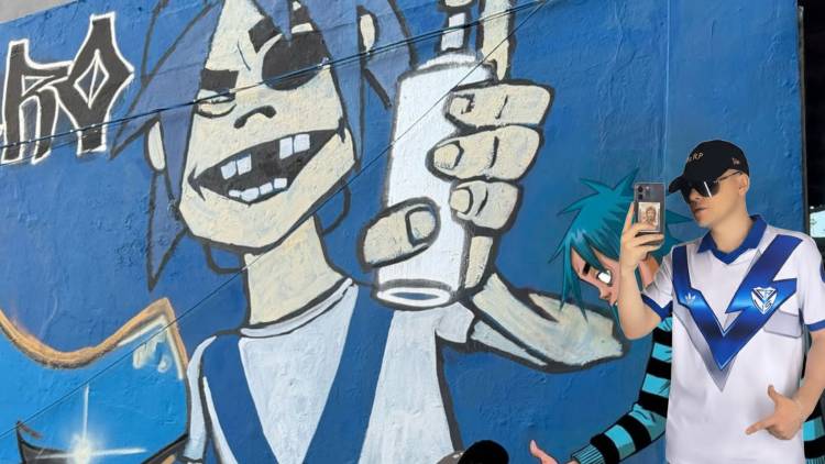 Bizarrap lleva la "marca Vélez" por el mundo