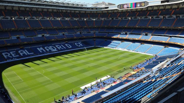 Real Madrid sells old Santiago Bernabéu seats