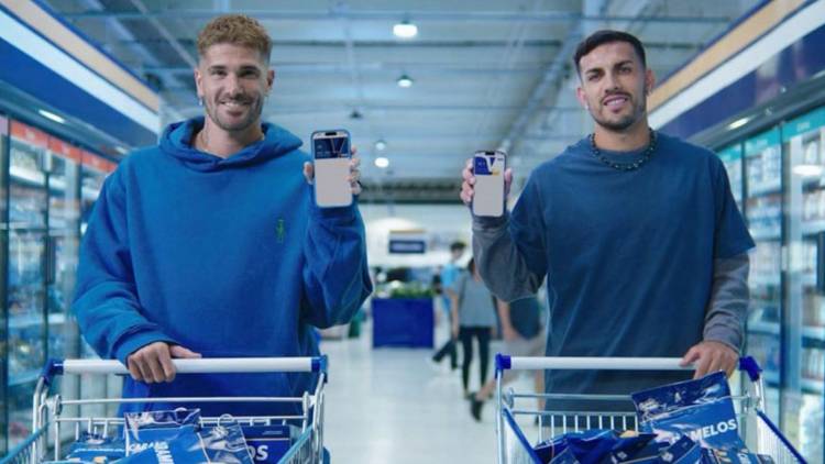 Rodrigo De Paul and Leandro Paredes star in new Visa campaign