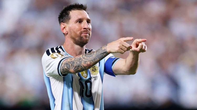 Adidas se impuso en la primera fecha del Mundial